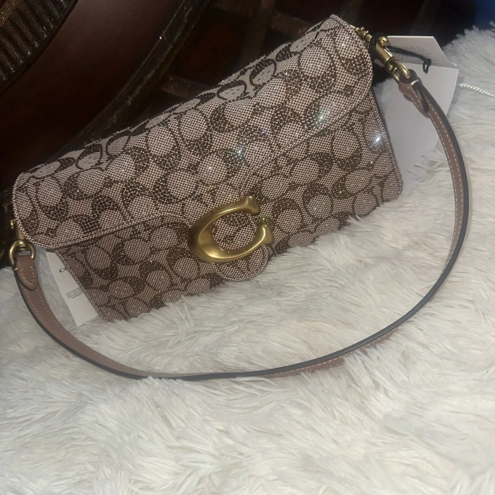 Coach Tabby Shoulder Bag 26 In Crystal Signature Jacquard